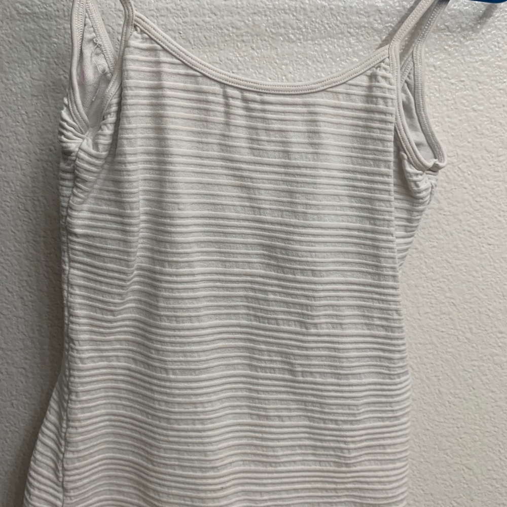 Hard Tail Scoop Back Yoga Tank Top with Bra